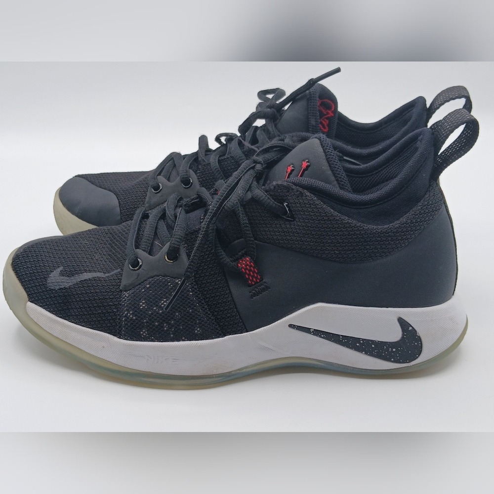 Nike Black and White PG2 Taurus Athletic Shoes. Size 6.5 Youth. $85